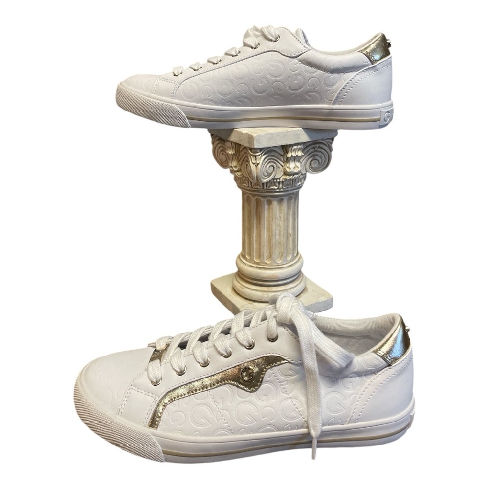 •Guess Shoes Women Ggorila 3